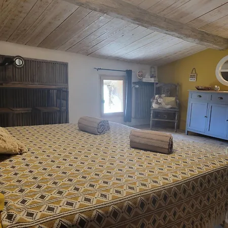 La Bastide Sous Les Tours - D'hotes De Charme 3*